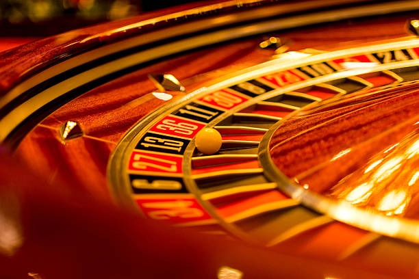 citrabet 77 mobile app interface showing live casino and sportsbook sections